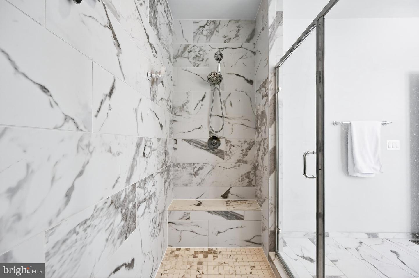 23248 MEADOW STAR PL, ALDIE, Virginia 20105, 5 Bedrooms Bedrooms, ,5 BathroomsBathrooms,Residential,For sale,23248 MEADOW STAR PL,VALO2115576 MLS # VALO2115576