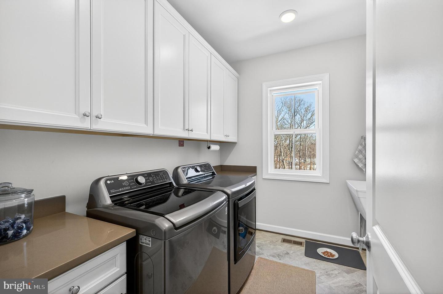 23248 MEADOW STAR PL, ALDIE, Virginia 20105, 5 Bedrooms Bedrooms, ,5 BathroomsBathrooms,Residential,For sale,23248 MEADOW STAR PL,VALO2115576 MLS # VALO2115576