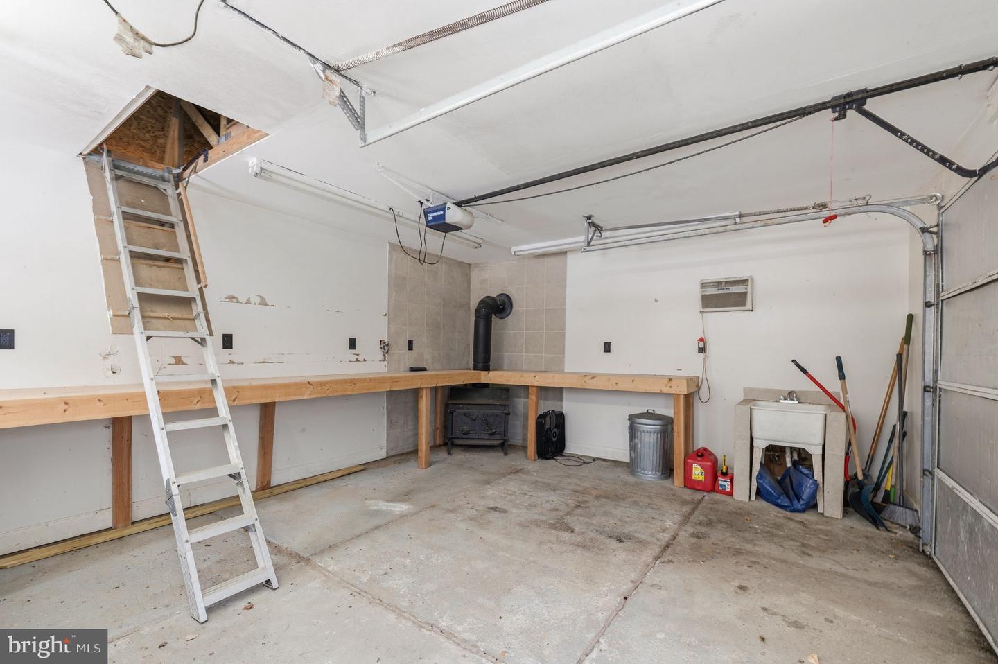 100 BOUNDARY DR, STAFFORD, Virginia 22556, 6 Bedrooms Bedrooms, ,3 BathroomsBathrooms,Residential,For sale,100 BOUNDARY DR,VAST2045932 MLS # VAST2045932 100 BOUNDARY DR, STAFFORD, Virginia 22556, 6 Bedrooms Bedrooms, ,3 BathroomsBathrooms,Residential,For sale,100 BOUNDARY DR,VAST2045932 MLS # VAST2045932