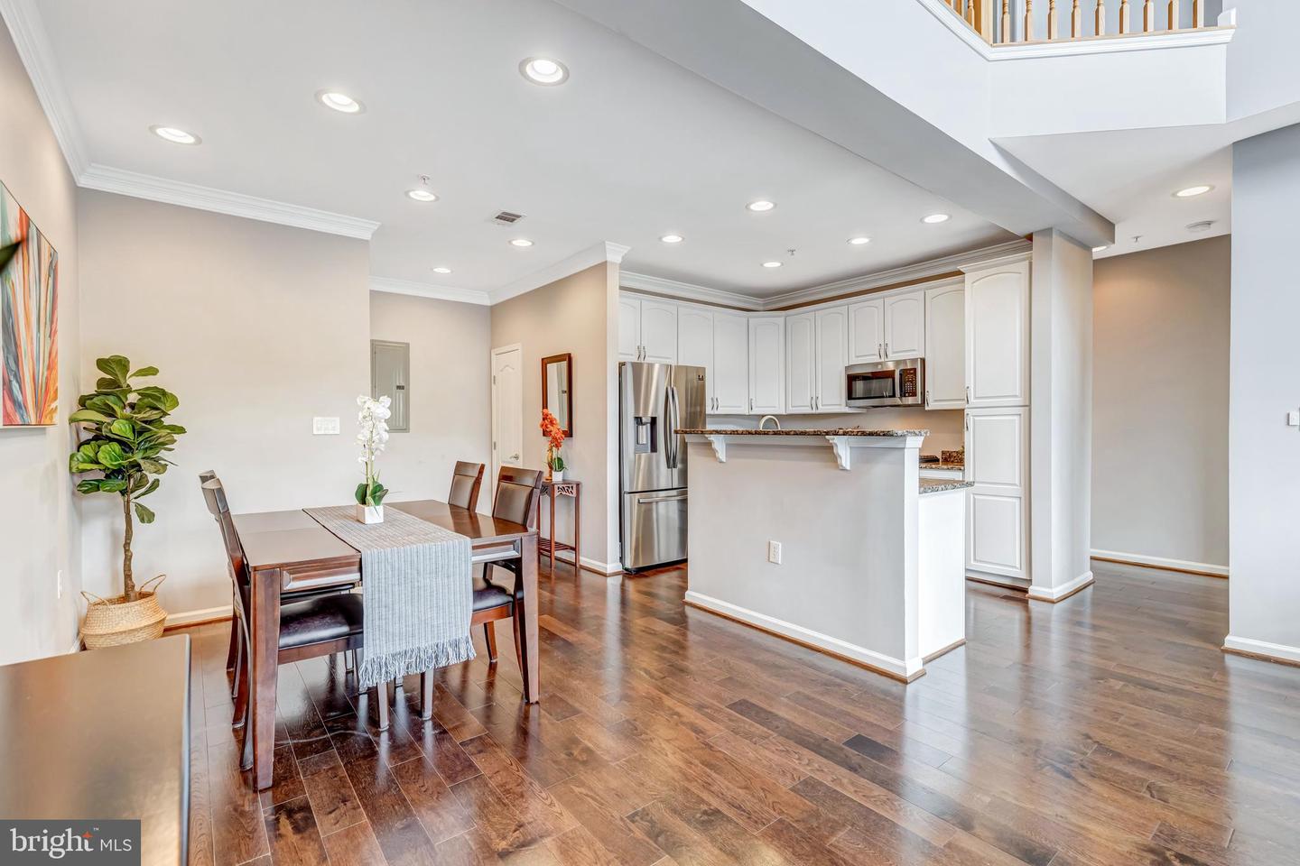 9000 LORTON STATION BLVD #216, LORTON, Virginia 22079, 2 Bedrooms Bedrooms, ,2 BathroomsBathrooms,Residential,For sale,9000 LORTON STATION BLVD #216,VAFX2290130 MLS # VAFX2290130