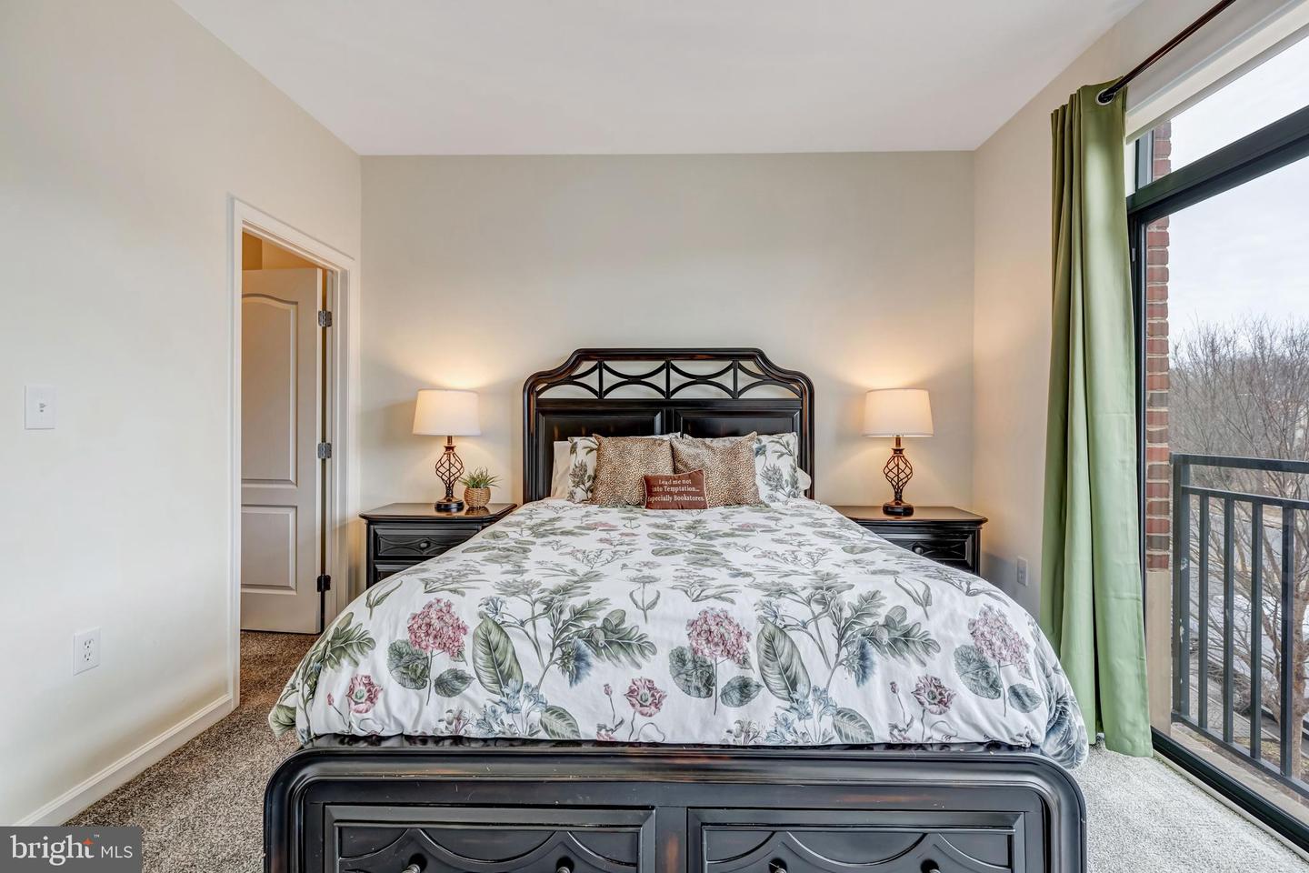 9000 LORTON STATION BLVD #216, LORTON, Virginia 22079, 2 Bedrooms Bedrooms, ,2 BathroomsBathrooms,Residential,For sale,9000 LORTON STATION BLVD #216,VAFX2290130 MLS # VAFX2290130