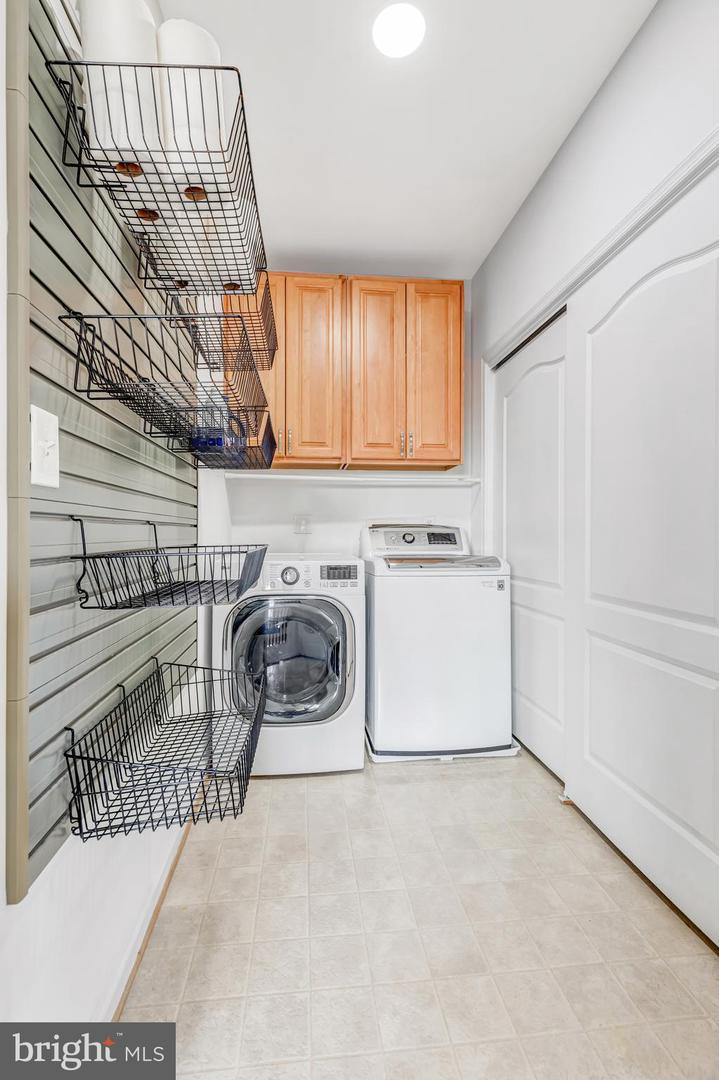 9000 LORTON STATION BLVD #216, LORTON, Virginia 22079, 2 Bedrooms Bedrooms, ,2 BathroomsBathrooms,Residential,For sale,9000 LORTON STATION BLVD #216,VAFX2290130 MLS # VAFX2290130