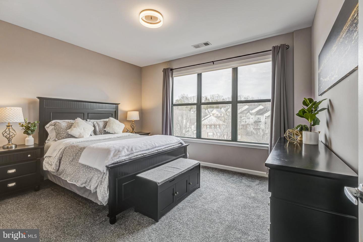 9000 LORTON STATION BLVD #216, LORTON, Virginia 22079, 2 Bedrooms Bedrooms, ,2 BathroomsBathrooms,Residential,For sale,9000 LORTON STATION BLVD #216,VAFX2290130 MLS # VAFX2290130