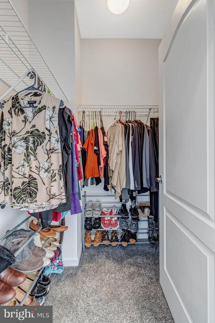 9000 LORTON STATION BLVD #216, LORTON, Virginia 22079, 2 Bedrooms Bedrooms, ,2 BathroomsBathrooms,Residential,For sale,9000 LORTON STATION BLVD #216,VAFX2290130 MLS # VAFX2290130