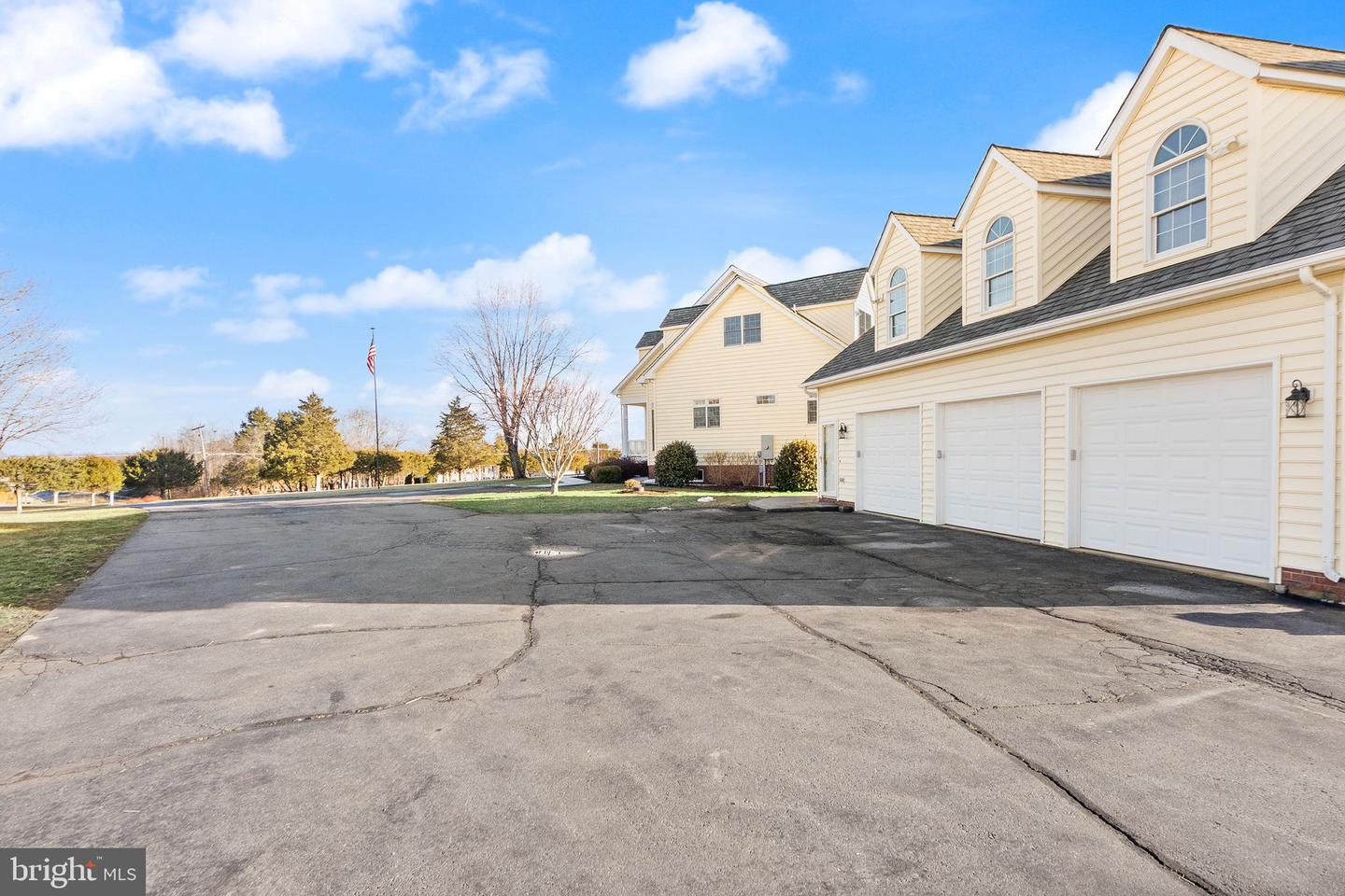 13600 CARRIAGE FORD RD, NOKESVILLE, Virginia 20181, 6 Bedrooms Bedrooms, ,3 BathroomsBathrooms,Residential,For sale,13600 CARRIAGE FORD RD,VAPW2112200 MLS # VAPW2112200