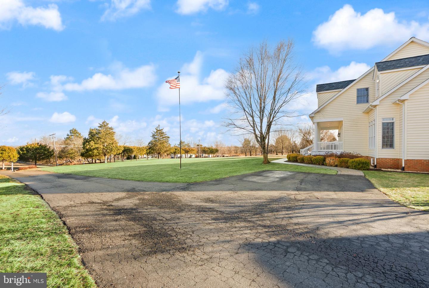 13600 CARRIAGE FORD RD, NOKESVILLE, Virginia 20181, 6 Bedrooms Bedrooms, ,3 BathroomsBathrooms,Residential,For sale,13600 CARRIAGE FORD RD,VAPW2112200 MLS # VAPW2112200