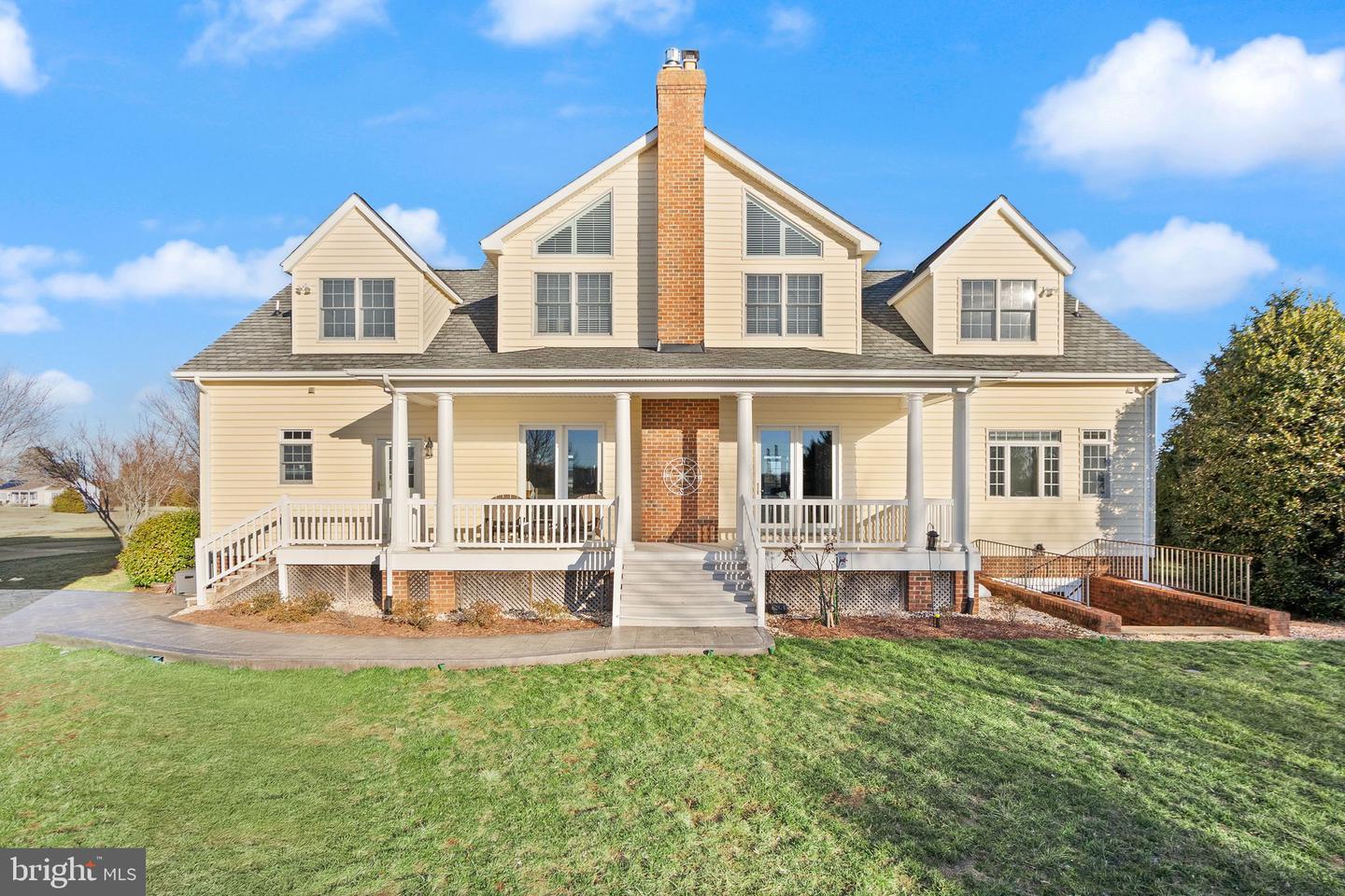 13600 CARRIAGE FORD RD, NOKESVILLE, Virginia 20181, 6 Bedrooms Bedrooms, ,3 BathroomsBathrooms,Residential,For sale,13600 CARRIAGE FORD RD,VAPW2112200 MLS # VAPW2112200