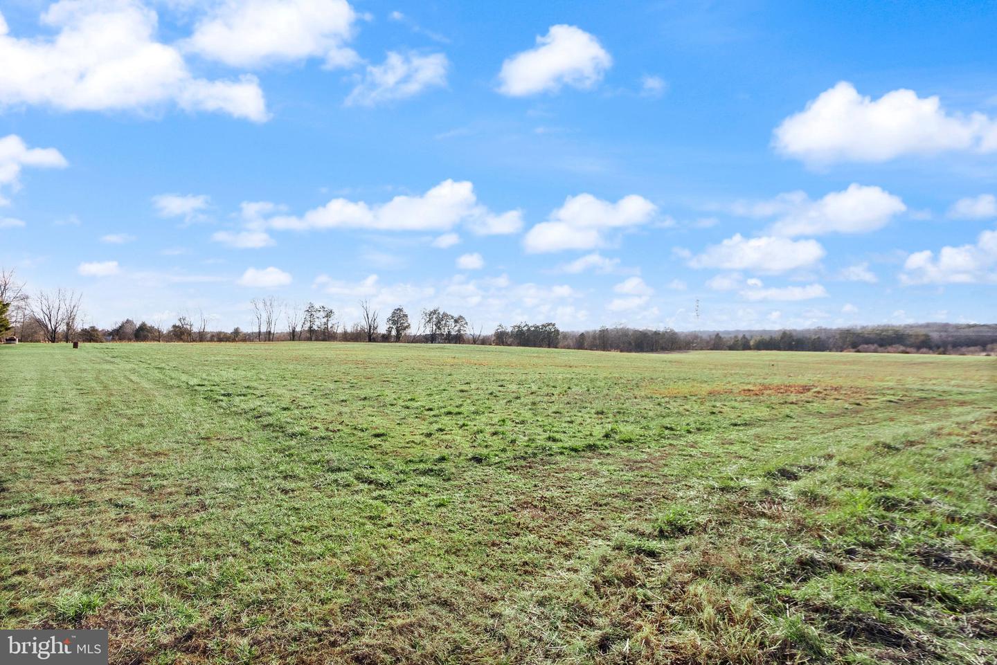 13600 CARRIAGE FORD RD, NOKESVILLE, Virginia 20181, 6 Bedrooms Bedrooms, ,3 BathroomsBathrooms,Residential,For sale,13600 CARRIAGE FORD RD,VAPW2112200 MLS # VAPW2112200