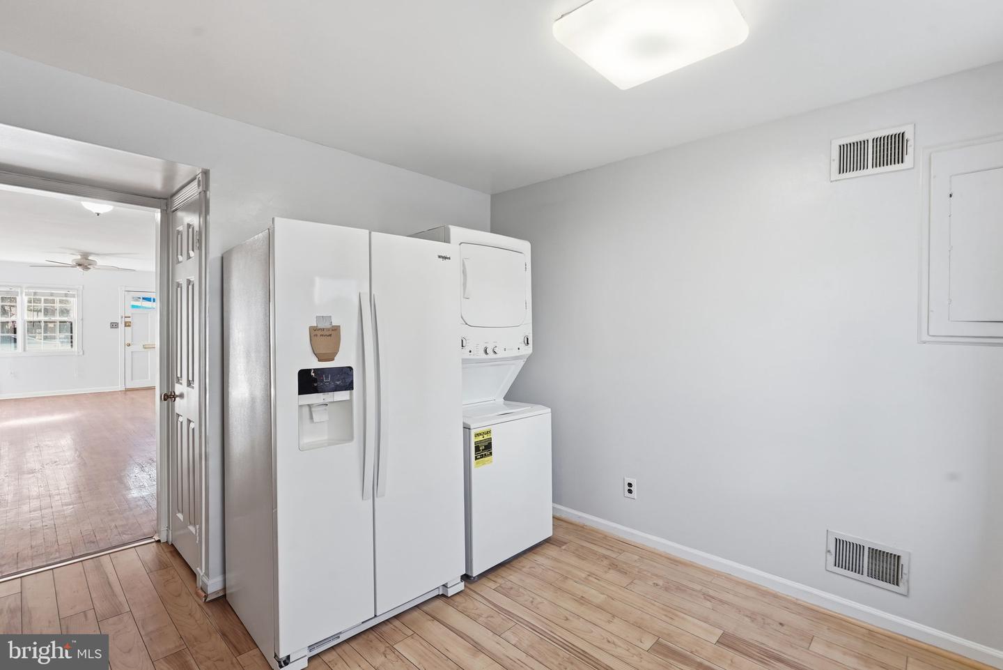 728 N COLUMBUS ST, ALEXANDRIA, Virginia 22314, 3 Bedrooms Bedrooms, 7 Rooms Rooms,1 BathroomBathrooms,Residential,For sale,728 N COLUMBUS ST,VAAX2054010 MLS # VAAX2054010 728 N COLUMBUS ST, ALEXANDRIA, Virginia 22314, 3 Bedrooms Bedrooms, 7 Rooms Rooms,1 BathroomBathrooms,Residential,For sale,728 N COLUMBUS ST,VAAX2054010 MLS # VAAX2054010