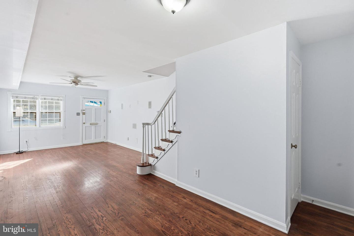 728 N COLUMBUS ST, ALEXANDRIA, Virginia 22314, 3 Bedrooms Bedrooms, 7 Rooms Rooms,1 BathroomBathrooms,Residential,For sale,728 N COLUMBUS ST,VAAX2054010 MLS # VAAX2054010 728 N COLUMBUS ST, ALEXANDRIA, Virginia 22314, 3 Bedrooms Bedrooms, 7 Rooms Rooms,1 BathroomBathrooms,Residential,For sale,728 N COLUMBUS ST,VAAX2054010 MLS # VAAX2054010