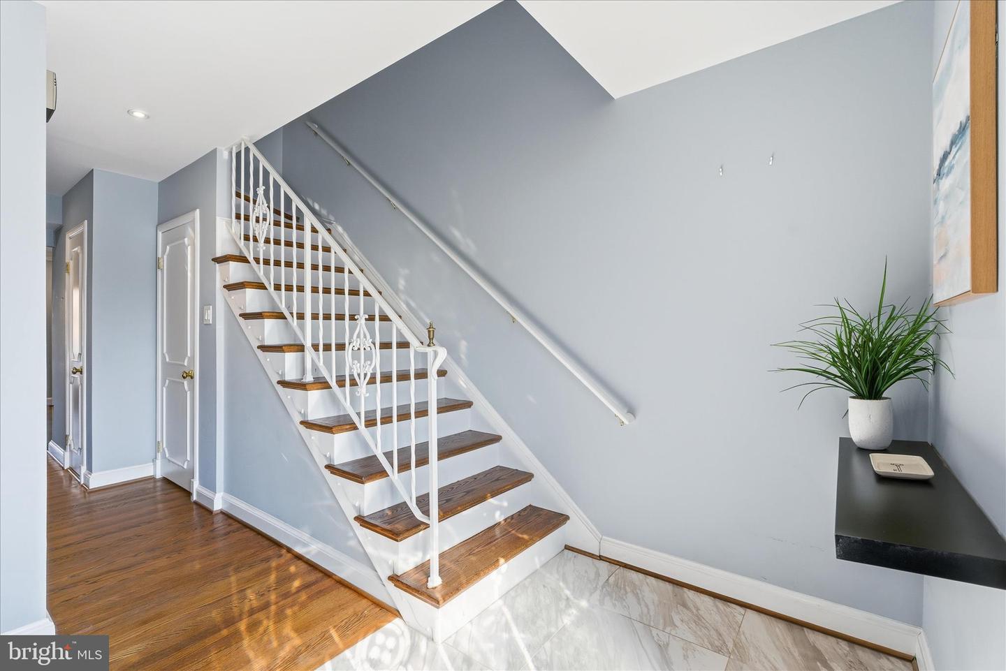 3119 14TH ST S, ARLINGTON, Virginia 22204, 3 Bedrooms Bedrooms, ,2 BathroomsBathrooms,Residential,For sale,3119 14TH ST S,VAAR2068726 MLS # VAAR2068726