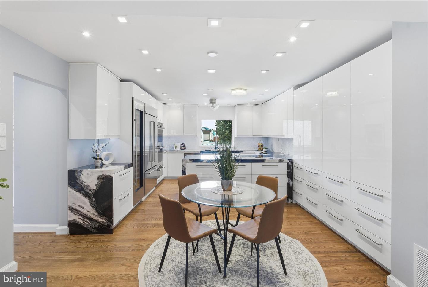 3119 14TH ST S, ARLINGTON, Virginia 22204, 3 Bedrooms Bedrooms, ,2 BathroomsBathrooms,Residential,For sale,3119 14TH ST S,VAAR2068726 MLS # VAAR2068726