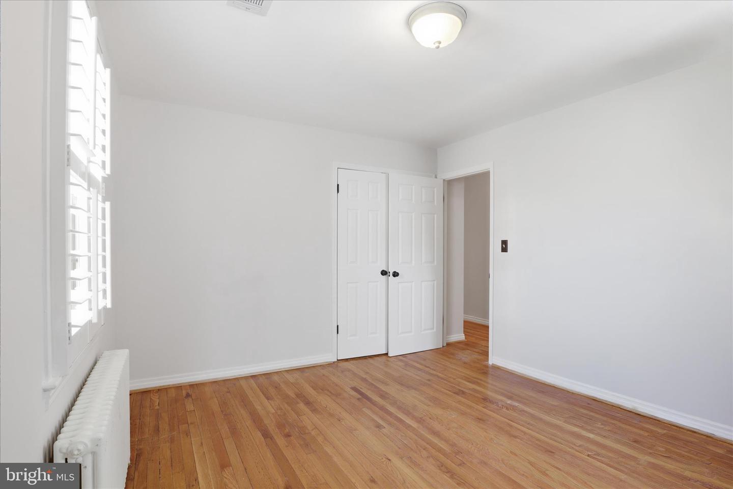 2406 S DINWIDDIE ST, ARLINGTON, Virginia 22206, 4 Bedrooms Bedrooms, ,2 BathroomsBathrooms,Residential,For sale,2406 S DINWIDDIE ST,VAAR2068748 MLS # VAAR2068748