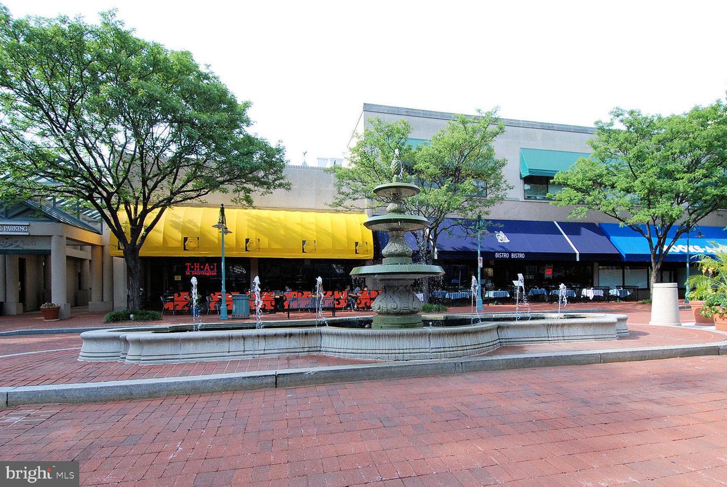 2406 S DINWIDDIE ST, ARLINGTON, Virginia 22206, 4 Bedrooms Bedrooms, ,2 BathroomsBathrooms,Residential,For sale,2406 S DINWIDDIE ST,VAAR2068748 MLS # VAAR2068748