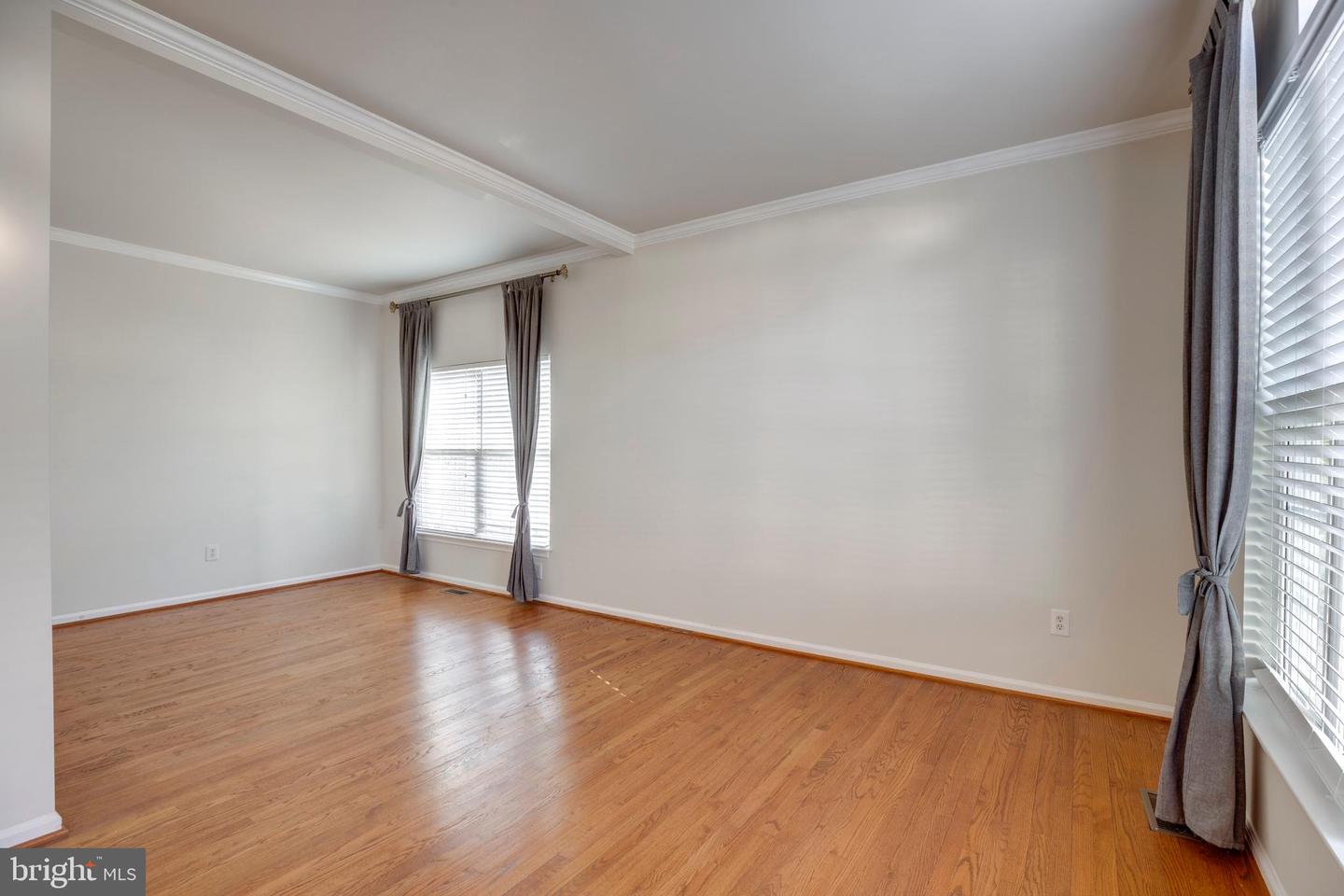 14525 MEETING CAMP RD, CENTREVILLE, Virginia 20121, 4 Bedrooms Bedrooms, ,3 BathroomsBathrooms,Residential,For sale,14525 MEETING CAMP RD,VAFX2290400 MLS # VAFX2290400