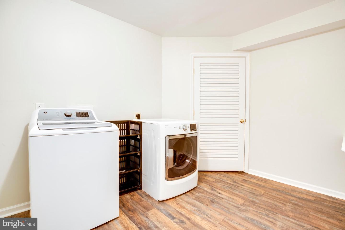 14525 MEETING CAMP RD, CENTREVILLE, Virginia 20121, 4 Bedrooms Bedrooms, ,3 BathroomsBathrooms,Residential,For sale,14525 MEETING CAMP RD,VAFX2290400 MLS # VAFX2290400