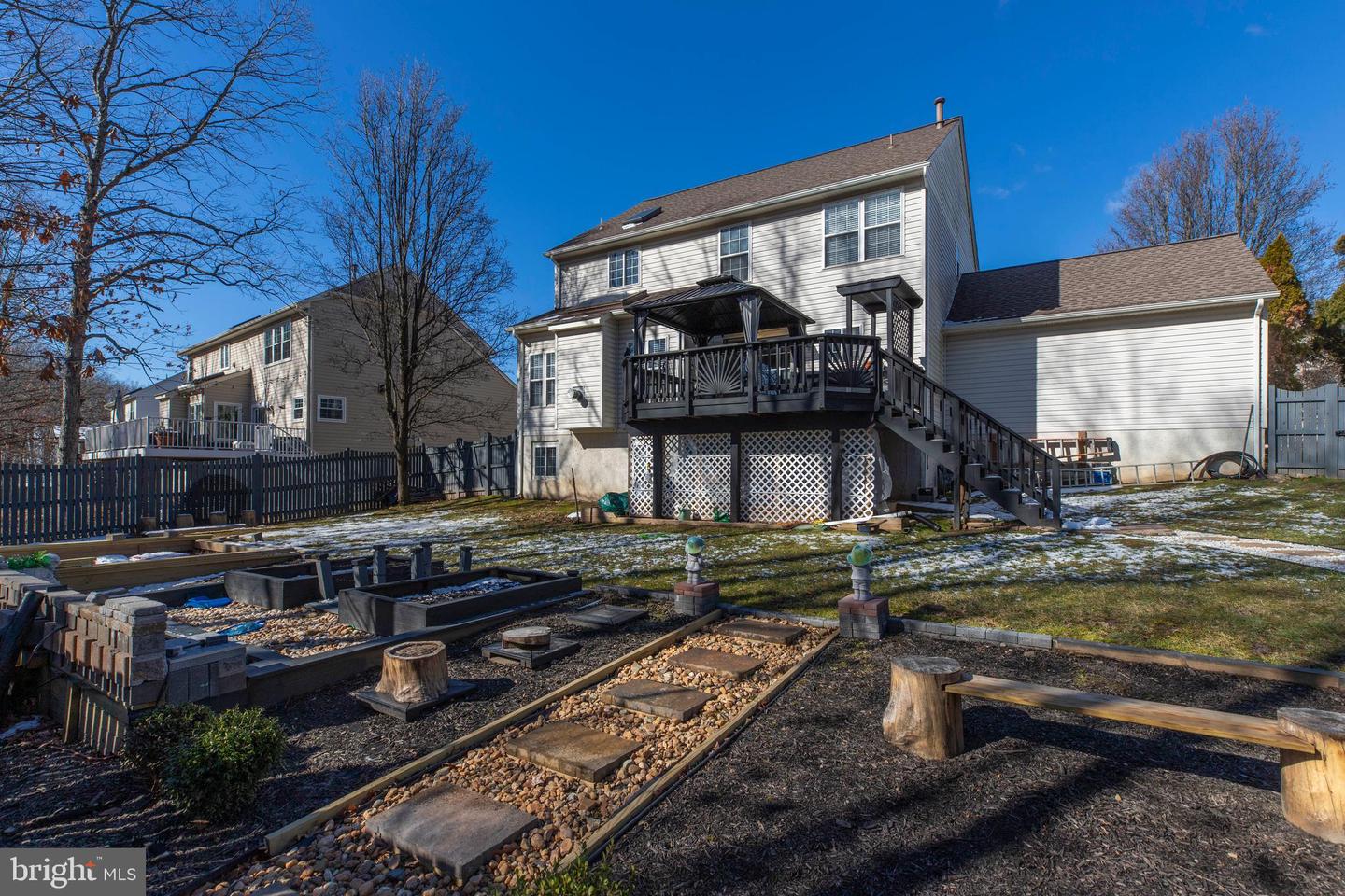 14525 MEETING CAMP RD, CENTREVILLE, Virginia 20121, 4 Bedrooms Bedrooms, ,3 BathroomsBathrooms,Residential,For sale,14525 MEETING CAMP RD,VAFX2290400 MLS # VAFX2290400