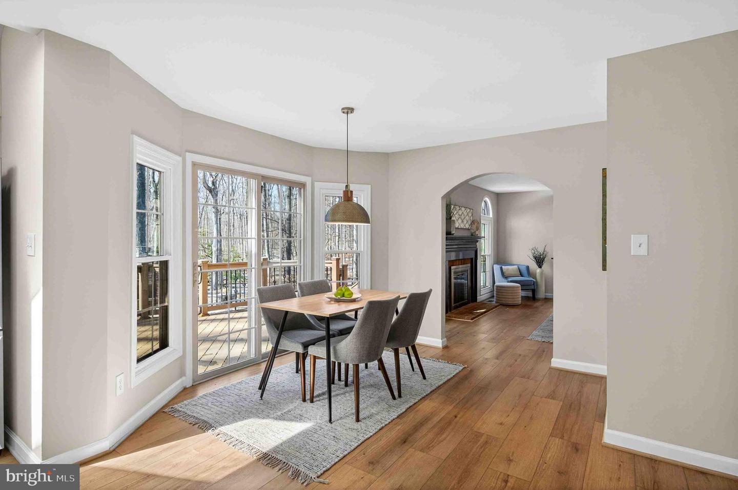 6220 WINSLOW CT, FAIRFAX STATION, Virginia 22039, 4 Bedrooms Bedrooms, 21 Rooms Rooms,3 BathroomsBathrooms,Residential,For sale,6220 WINSLOW CT,VAFX2290414 MLS # VAFX2290414