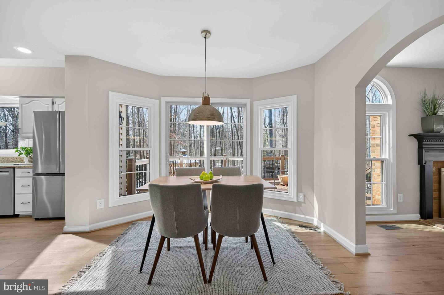 6220 WINSLOW CT, FAIRFAX STATION, Virginia 22039, 4 Bedrooms Bedrooms, 21 Rooms Rooms,3 BathroomsBathrooms,Residential,For sale,6220 WINSLOW CT,VAFX2290414 MLS # VAFX2290414