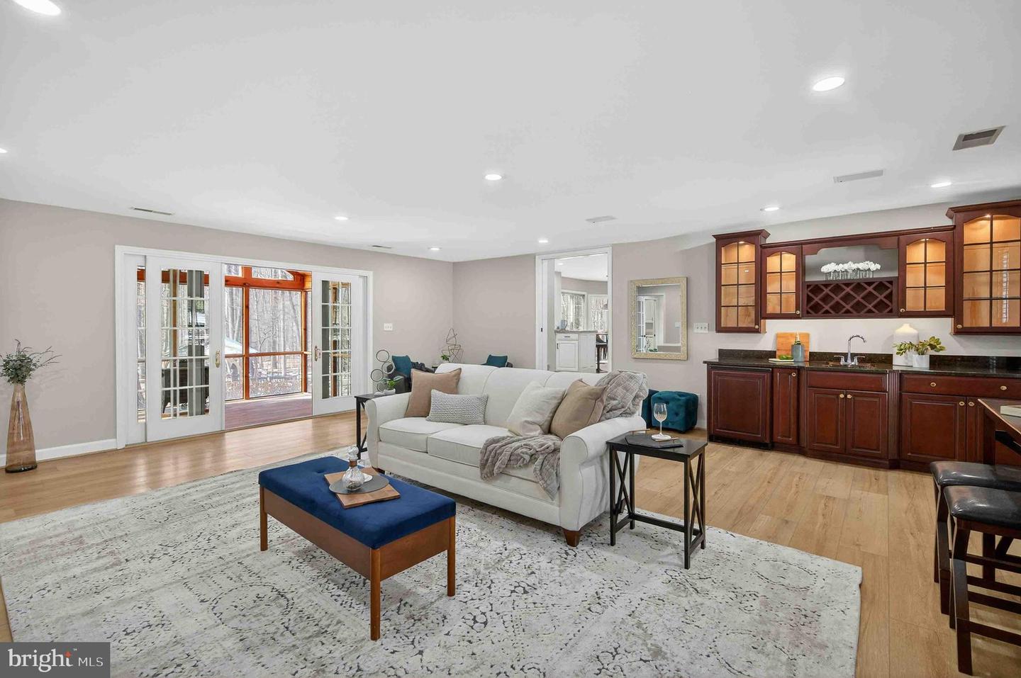 6220 WINSLOW CT, FAIRFAX STATION, Virginia 22039, 4 Bedrooms Bedrooms, 21 Rooms Rooms,3 BathroomsBathrooms,Residential,For sale,6220 WINSLOW CT,VAFX2290414 MLS # VAFX2290414