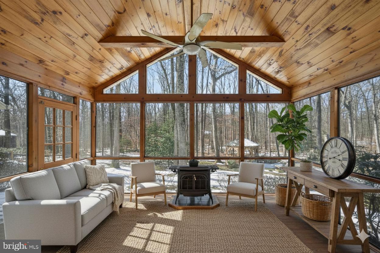 6220 WINSLOW CT, FAIRFAX STATION, Virginia 22039, 4 Bedrooms Bedrooms, 21 Rooms Rooms,3 BathroomsBathrooms,Residential,For sale,6220 WINSLOW CT,VAFX2290414 MLS # VAFX2290414