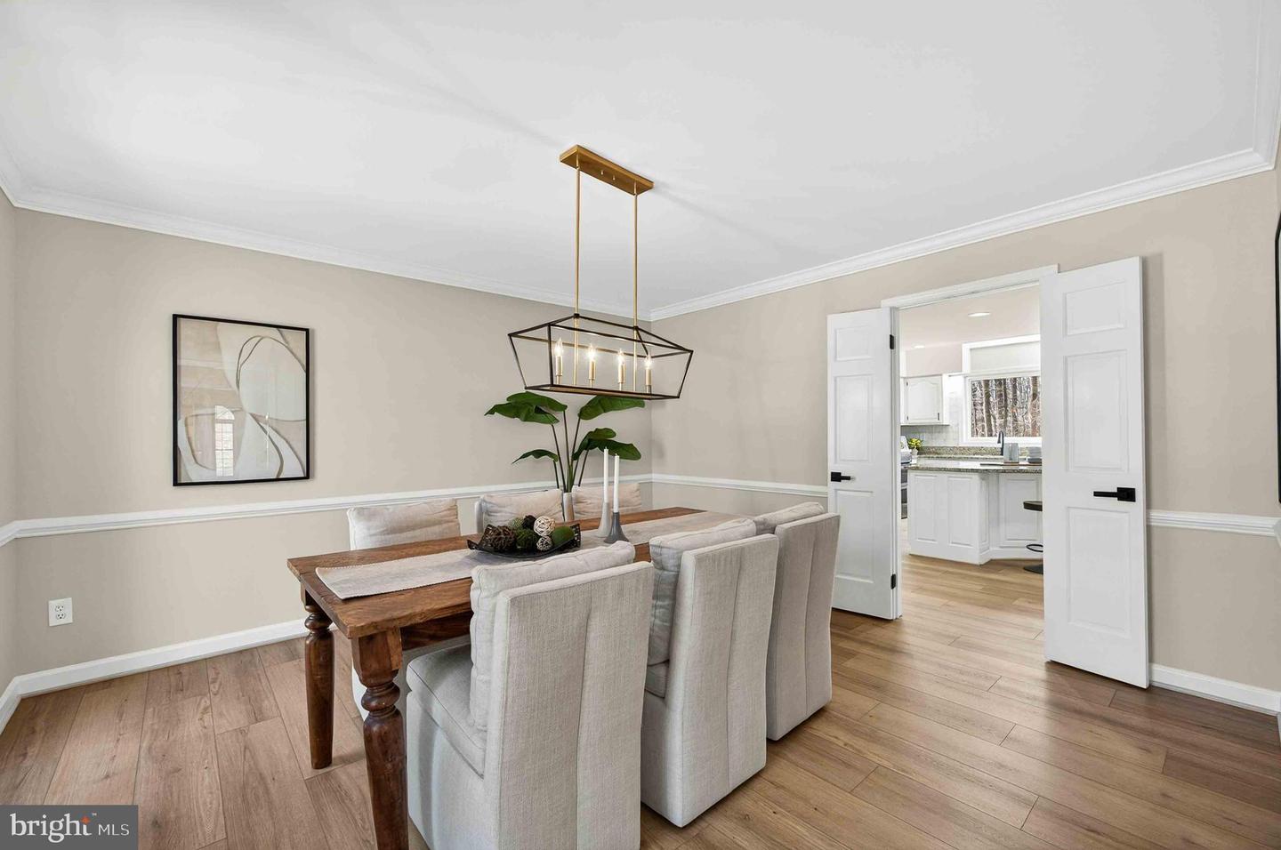 6220 WINSLOW CT, FAIRFAX STATION, Virginia 22039, 4 Bedrooms Bedrooms, 21 Rooms Rooms,3 BathroomsBathrooms,Residential,For sale,6220 WINSLOW CT,VAFX2290414 MLS # VAFX2290414