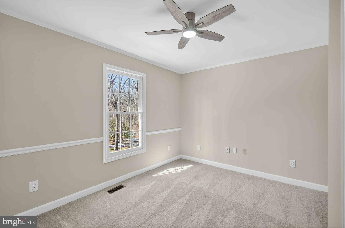 6220 WINSLOW CT, FAIRFAX STATION, Virginia 22039, 4 Bedrooms Bedrooms, 21 Rooms Rooms,3 BathroomsBathrooms,Residential,For sale,6220 WINSLOW CT,VAFX2290414 MLS # VAFX2290414