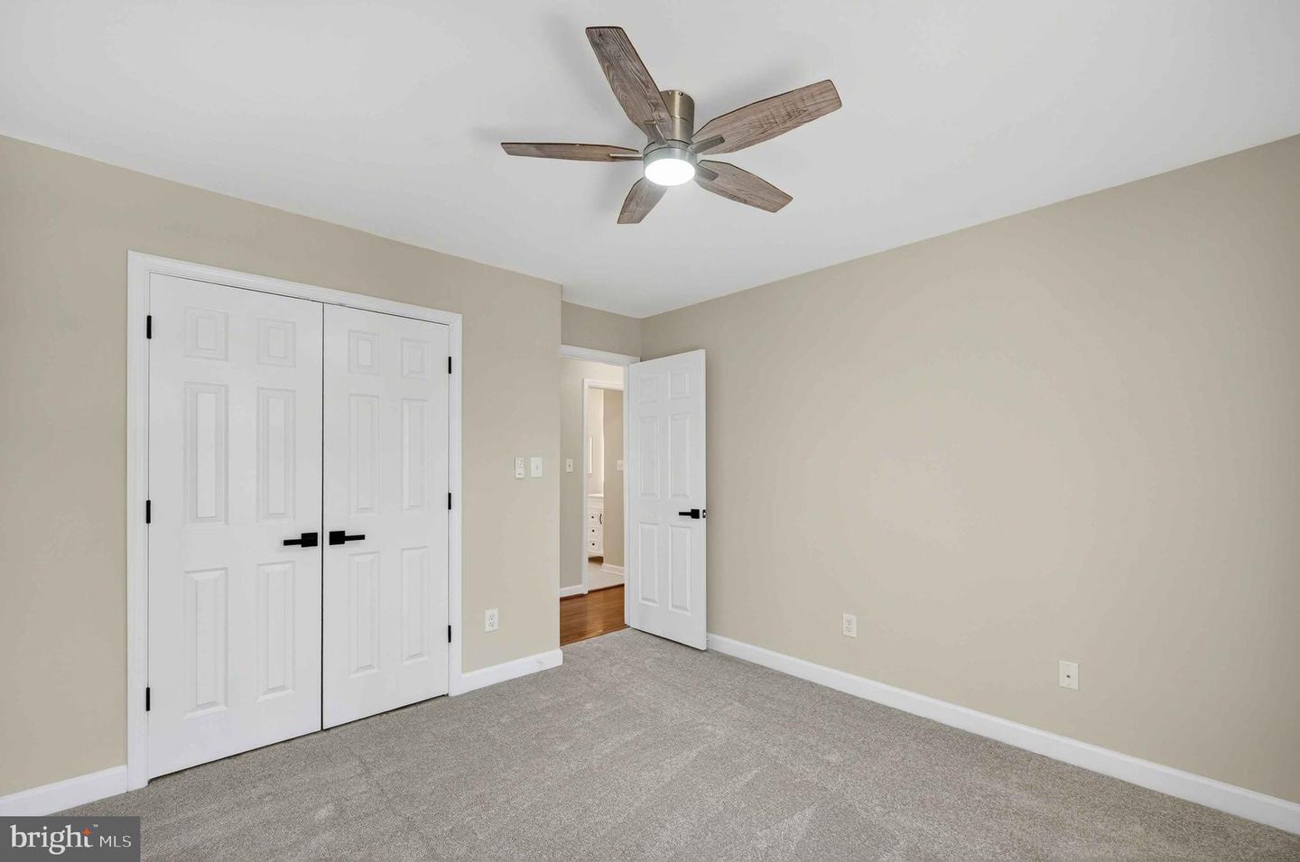 6220 WINSLOW CT, FAIRFAX STATION, Virginia 22039, 4 Bedrooms Bedrooms, 21 Rooms Rooms,3 BathroomsBathrooms,Residential,For sale,6220 WINSLOW CT,VAFX2290414 MLS # VAFX2290414