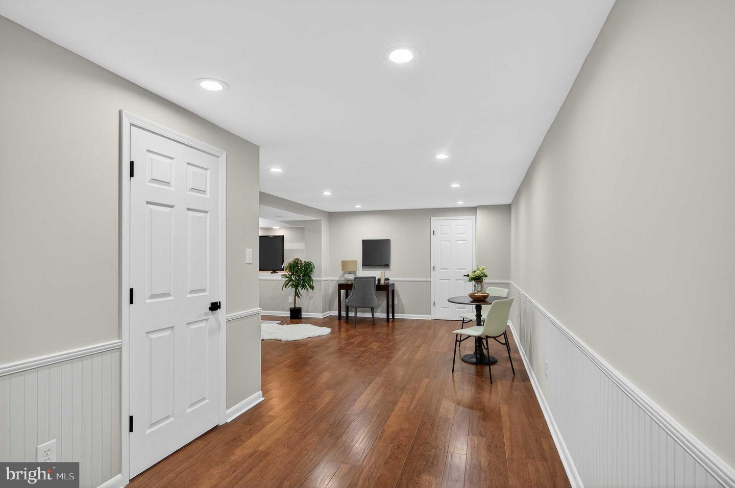 6220 WINSLOW CT, FAIRFAX STATION, Virginia 22039, 4 Bedrooms Bedrooms, 21 Rooms Rooms,3 BathroomsBathrooms,Residential,For sale,6220 WINSLOW CT,VAFX2290414 MLS # VAFX2290414