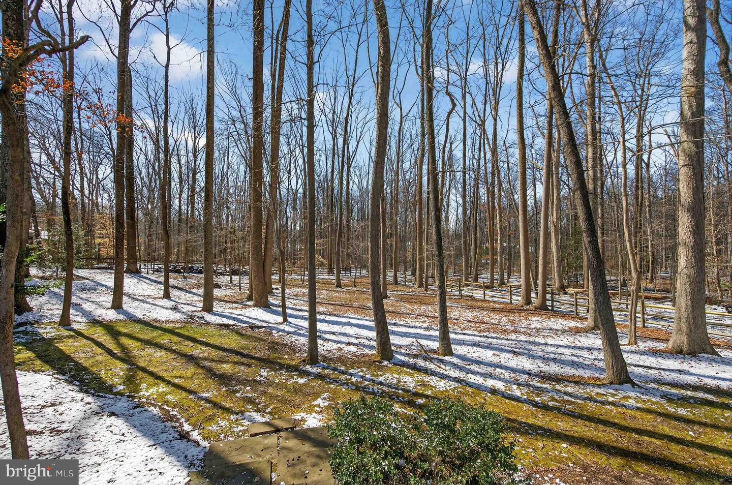 6220 WINSLOW CT, FAIRFAX STATION, Virginia 22039, 4 Bedrooms Bedrooms, 21 Rooms Rooms,3 BathroomsBathrooms,Residential,For sale,6220 WINSLOW CT,VAFX2290414 MLS # VAFX2290414