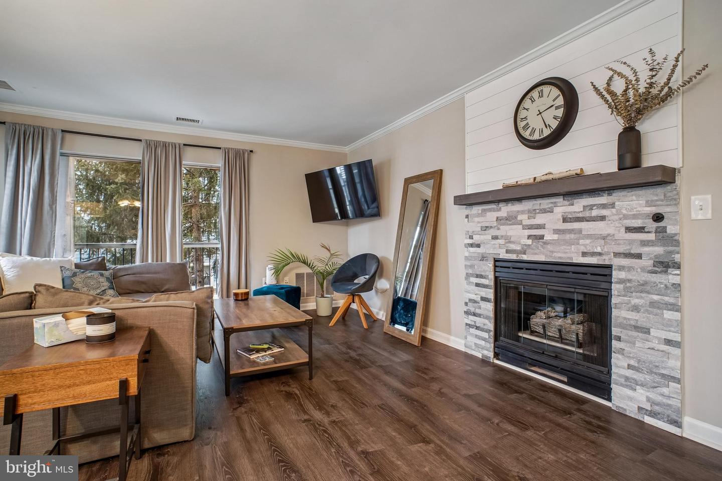 20585 SNOWSHOE SQ #201, ASHBURN, Virginia 20147, 2 Bedrooms Bedrooms, ,2 BathroomsBathrooms,Residential,For sale,20585 SNOWSHOE SQ #201,VALO2115742 MLS # VALO2115742 20585 SNOWSHOE SQ #201, ASHBURN, Virginia 20147, 2 Bedrooms Bedrooms, ,2 BathroomsBathrooms,Residential,For sale,20585 SNOWSHOE SQ #201,VALO2115742 MLS # VALO2115742