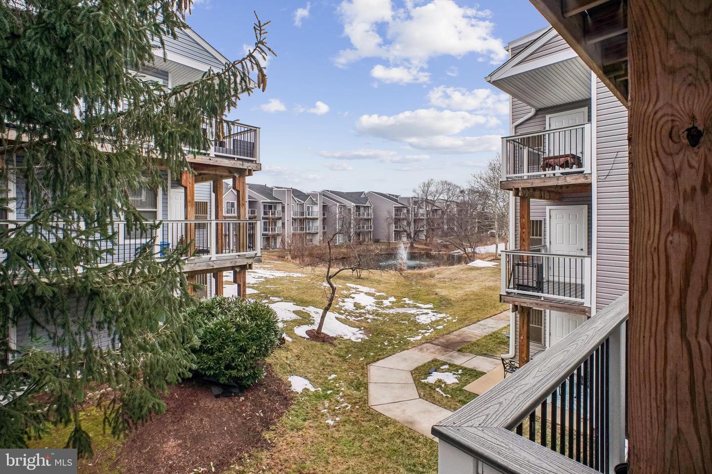 20585 SNOWSHOE SQ #201, ASHBURN, Virginia 20147, 2 Bedrooms Bedrooms, ,2 BathroomsBathrooms,Residential,For sale,20585 SNOWSHOE SQ #201,VALO2115742 MLS # VALO2115742 20585 SNOWSHOE SQ #201, ASHBURN, Virginia 20147, 2 Bedrooms Bedrooms, ,2 BathroomsBathrooms,Residential,For sale,20585 SNOWSHOE SQ #201,VALO2115742 MLS # VALO2115742