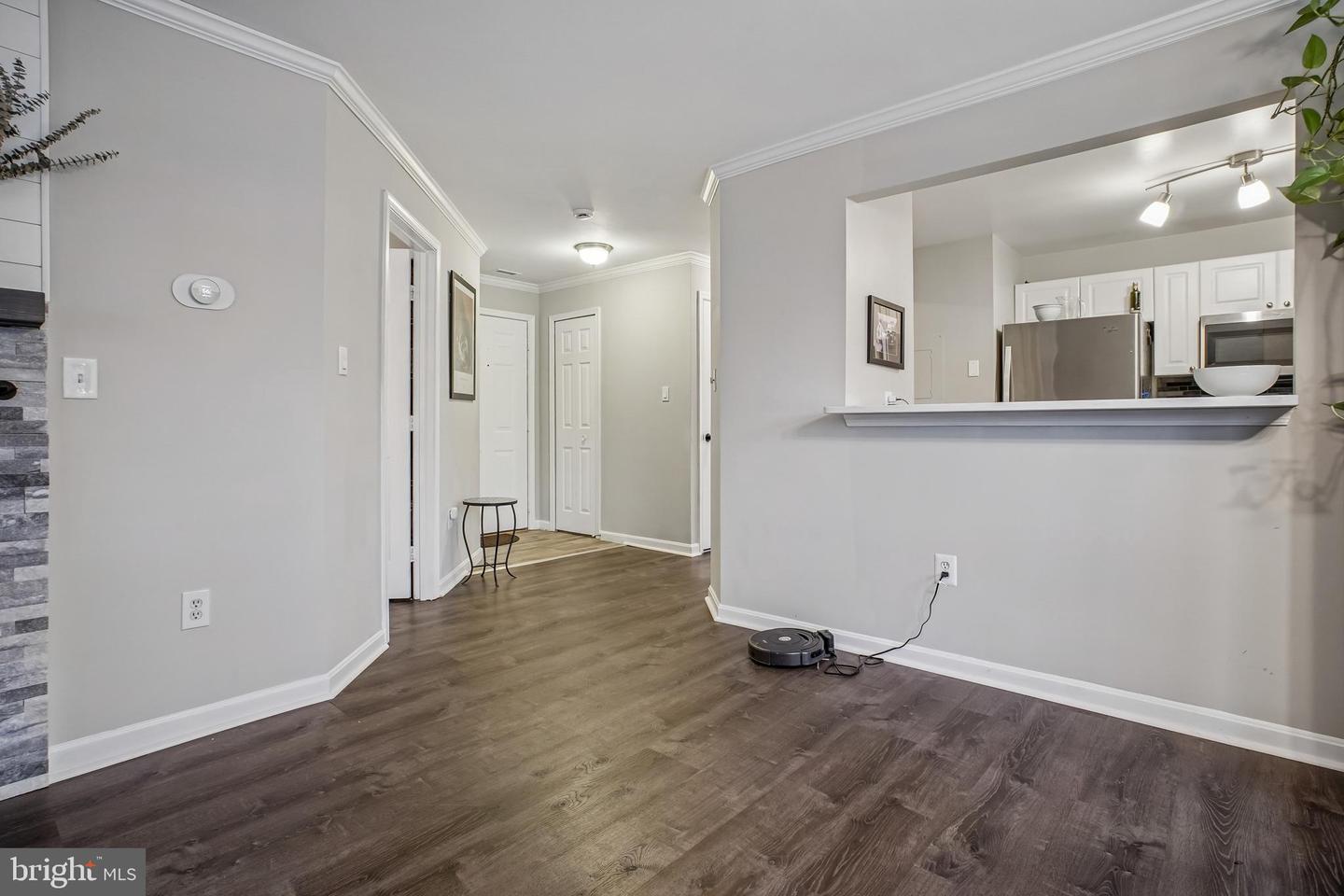 20585 SNOWSHOE SQ #201, ASHBURN, Virginia 20147, 2 Bedrooms Bedrooms, ,2 BathroomsBathrooms,Residential,For sale,20585 SNOWSHOE SQ #201,VALO2115742 MLS # VALO2115742 20585 SNOWSHOE SQ #201, ASHBURN, Virginia 20147, 2 Bedrooms Bedrooms, ,2 BathroomsBathrooms,Residential,For sale,20585 SNOWSHOE SQ #201,VALO2115742 MLS # VALO2115742