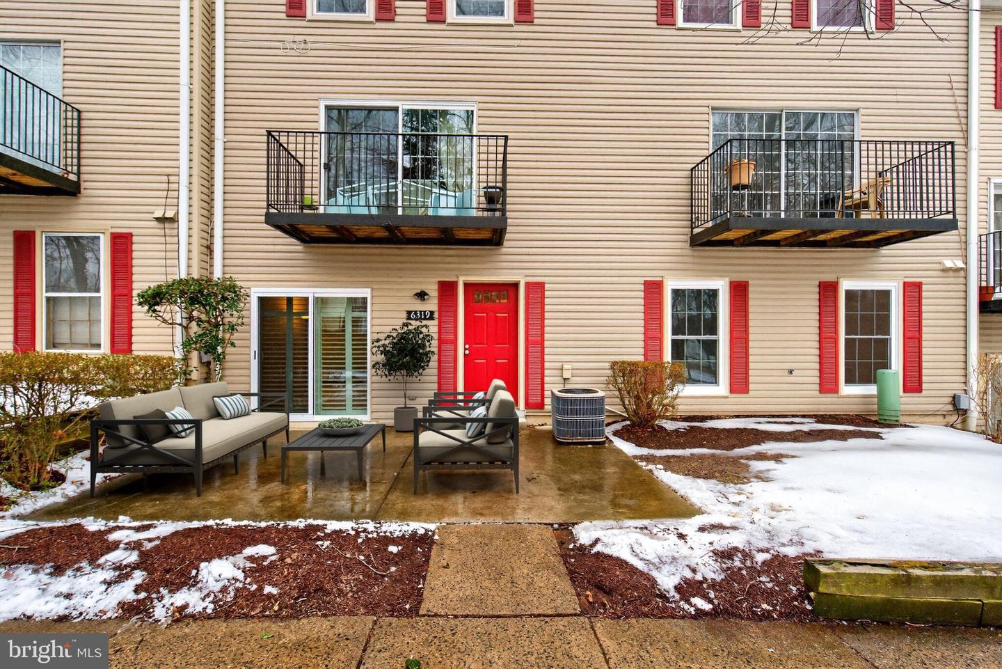 6319 FENESTRA CT #138A, BURKE, Virginia 22015, 2 Bedrooms Bedrooms, ,2 BathroomsBathrooms,Residential,For sale,6319 FENESTRA CT #138A,VAFX2290526 MLS # VAFX2290526 6319 FENESTRA CT #138A, BURKE, Virginia 22015, 2 Bedrooms Bedrooms, ,2 BathroomsBathrooms,Residential,For sale,6319 FENESTRA CT #138A,VAFX2290526 MLS # VAFX2290526