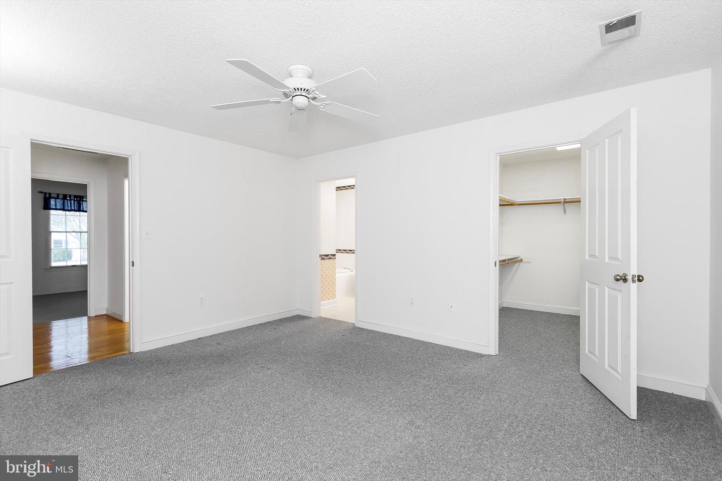 108 SENSENY GLEN DR, WINCHESTER, Virginia 22602, 3 Bedrooms Bedrooms, ,2 BathroomsBathrooms,Residential,For sale,108 SENSENY GLEN DR,VAFV2039554 MLS # VAFV2039554