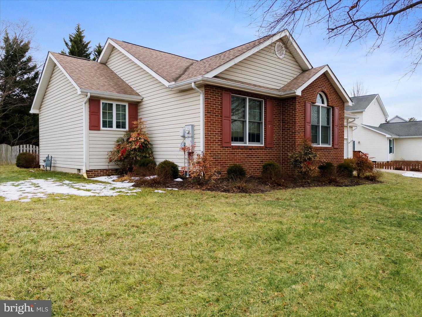 108 SENSENY GLEN DR, WINCHESTER, Virginia 22602, 3 Bedrooms Bedrooms, ,2 BathroomsBathrooms,Residential,For sale,108 SENSENY GLEN DR,VAFV2039554 MLS # VAFV2039554