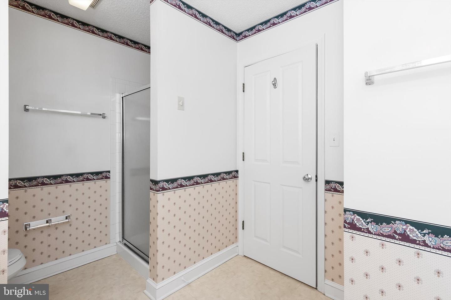 108 SENSENY GLEN DR, WINCHESTER, Virginia 22602, 3 Bedrooms Bedrooms, ,2 BathroomsBathrooms,Residential,For sale,108 SENSENY GLEN DR,VAFV2039554 MLS # VAFV2039554