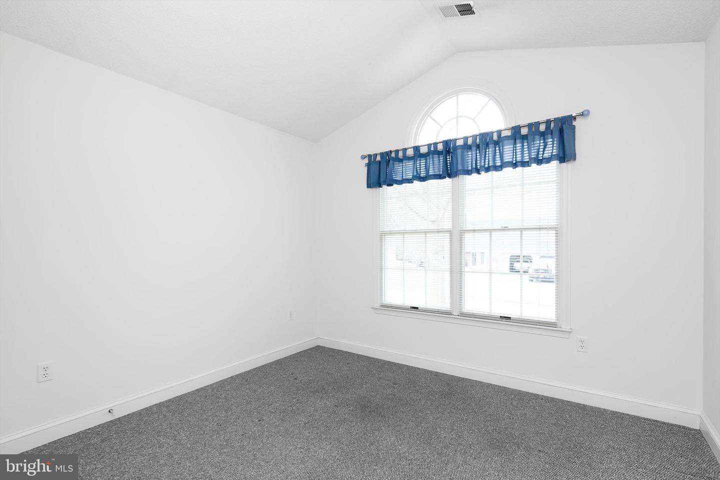 108 SENSENY GLEN DR, WINCHESTER, Virginia 22602, 3 Bedrooms Bedrooms, ,2 BathroomsBathrooms,Residential,For sale,108 SENSENY GLEN DR,VAFV2039554 MLS # VAFV2039554