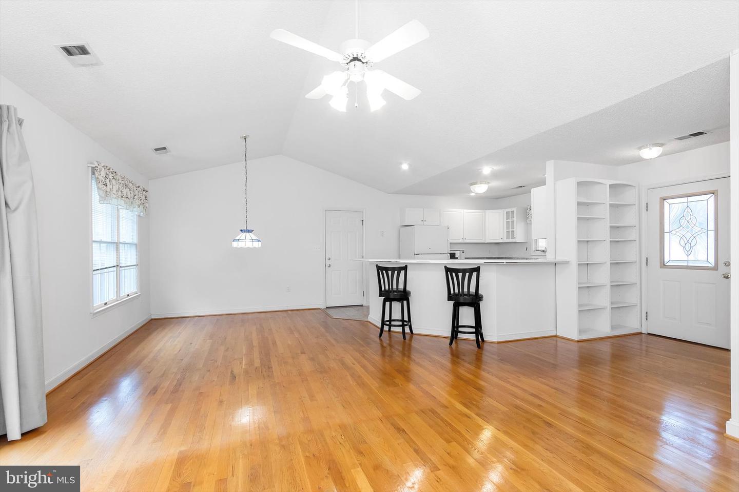 108 SENSENY GLEN DR, WINCHESTER, Virginia 22602, 3 Bedrooms Bedrooms, ,2 BathroomsBathrooms,Residential,For sale,108 SENSENY GLEN DR,VAFV2039554 MLS # VAFV2039554