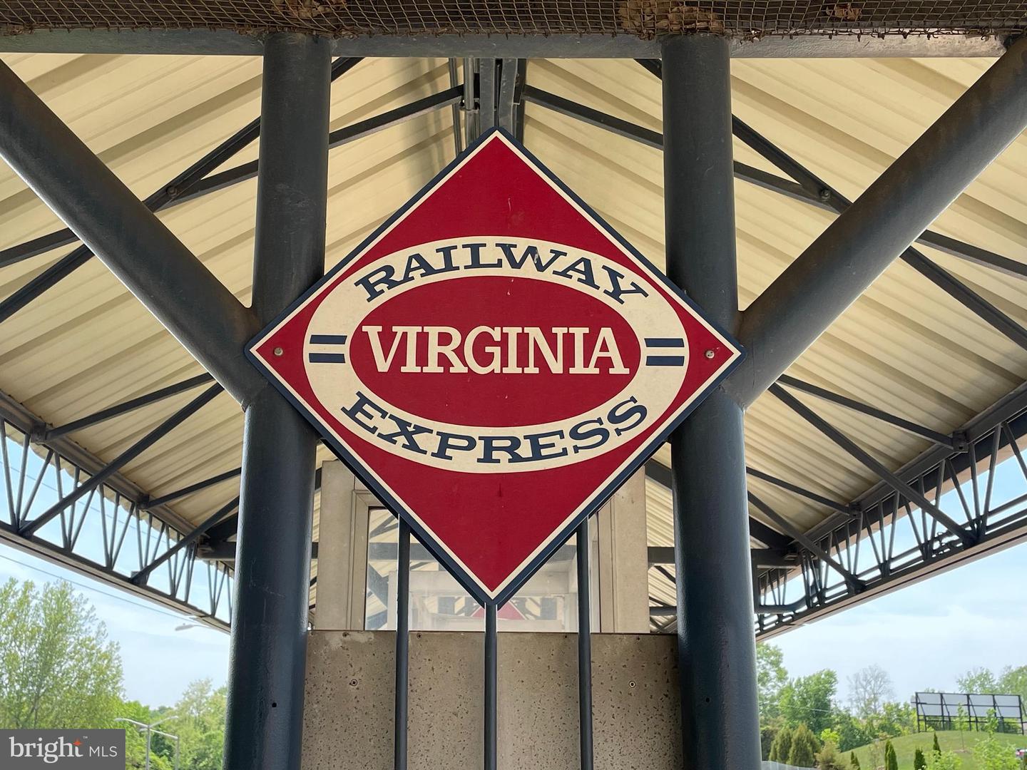 9073 ALEXANDER WAY, MANASSAS PARK, Virginia 20111, 3 Bedrooms Bedrooms, ,3 BathroomsBathrooms,Residential,For sale,9073 ALEXANDER WAY,VAMP2003700 MLS # VAMP2003700 9073 ALEXANDER WAY, MANASSAS PARK, Virginia 20111, 3 Bedrooms Bedrooms, ,3 BathroomsBathrooms,Residential,For sale,9073 ALEXANDER WAY,VAMP2003700 MLS # VAMP2003700