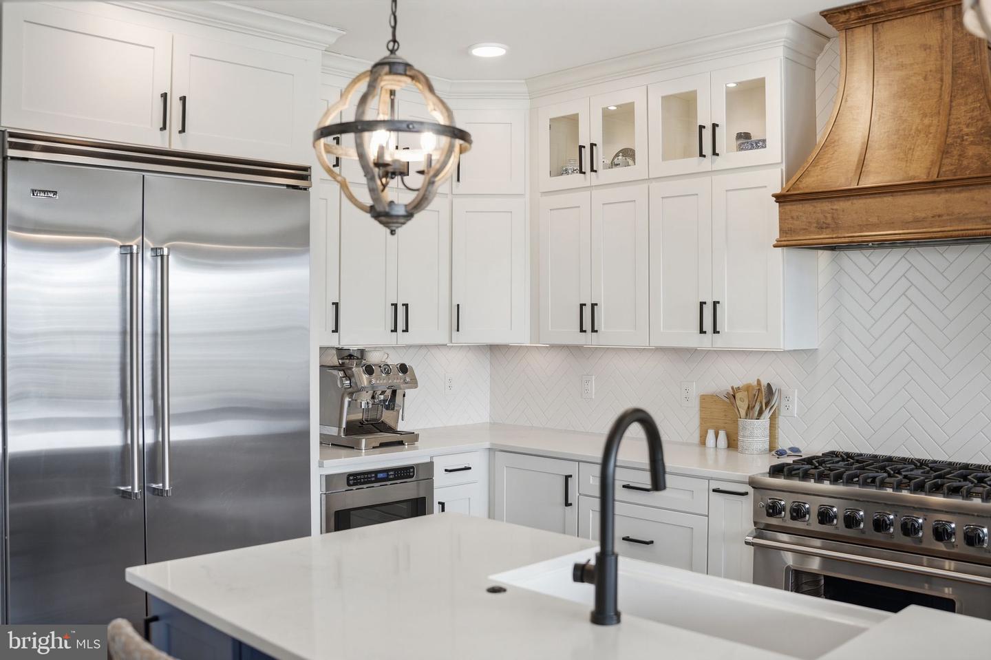 8798 DANCER CT, GAINESVILLE, Virginia 20155, 4 Bedrooms Bedrooms, 9 Rooms Rooms,4 BathroomsBathrooms,Residential,For sale,8798 DANCER CT,VAPW2112416 MLS # VAPW2112416