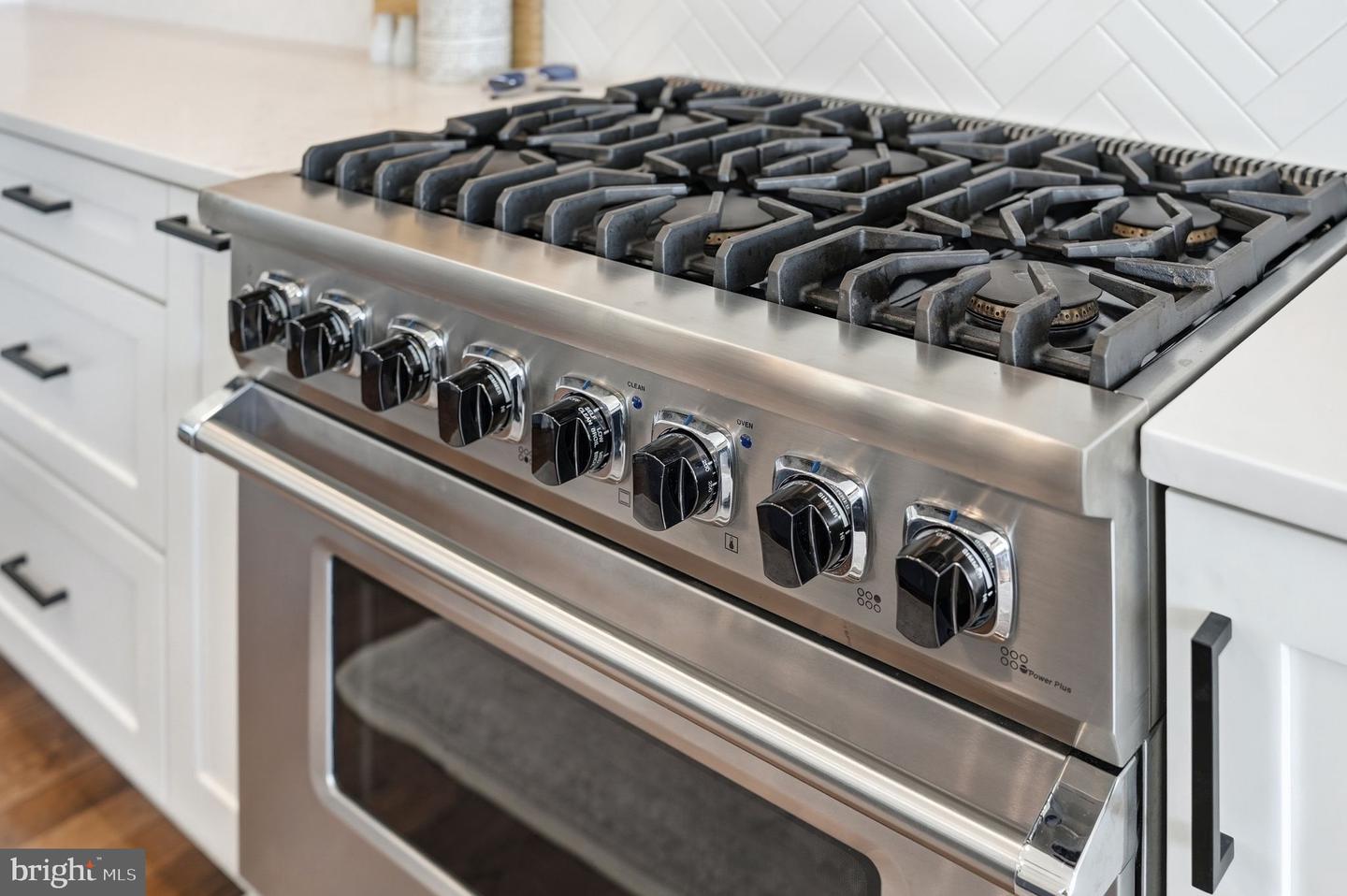 8798 DANCER CT, GAINESVILLE, Virginia 20155, 4 Bedrooms Bedrooms, 9 Rooms Rooms,4 BathroomsBathrooms,Residential,For sale,8798 DANCER CT,VAPW2112416 MLS # VAPW2112416