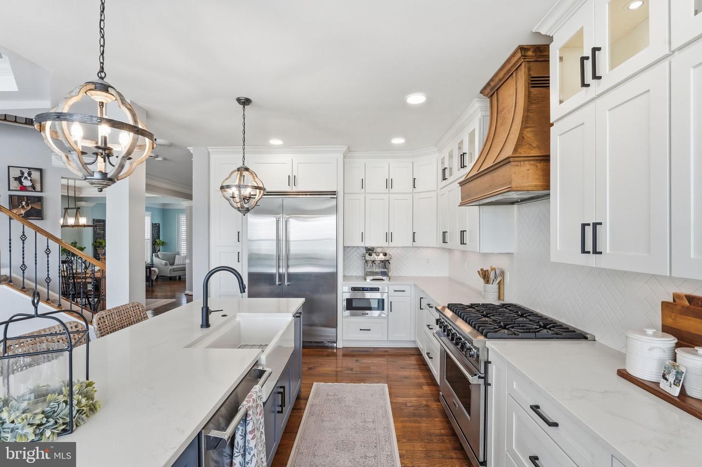 8798 DANCER CT, GAINESVILLE, Virginia 20155, 4 Bedrooms Bedrooms, 9 Rooms Rooms,4 BathroomsBathrooms,Residential,For sale,8798 DANCER CT,VAPW2112416 MLS # VAPW2112416