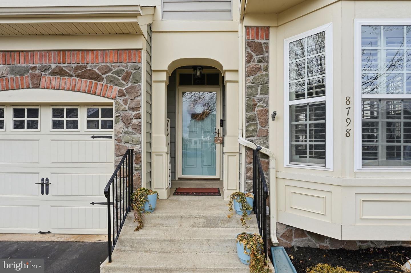 8798 DANCER CT, GAINESVILLE, Virginia 20155, 4 Bedrooms Bedrooms, 9 Rooms Rooms,4 BathroomsBathrooms,Residential,For sale,8798 DANCER CT,VAPW2112416 MLS # VAPW2112416