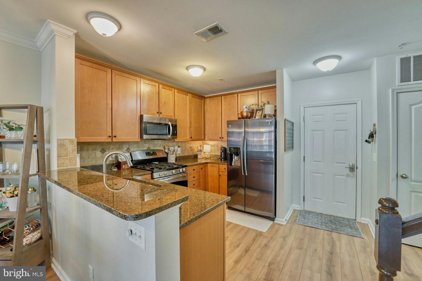 22755 VERDE GATE TER, BRAMBLETON, Virginia 20148, 2 Bedrooms Bedrooms, 6 Rooms Rooms,2 BathroomsBathrooms,Residential,For sale,22755 VERDE GATE TER,VALO2115828 MLS # VALO2115828