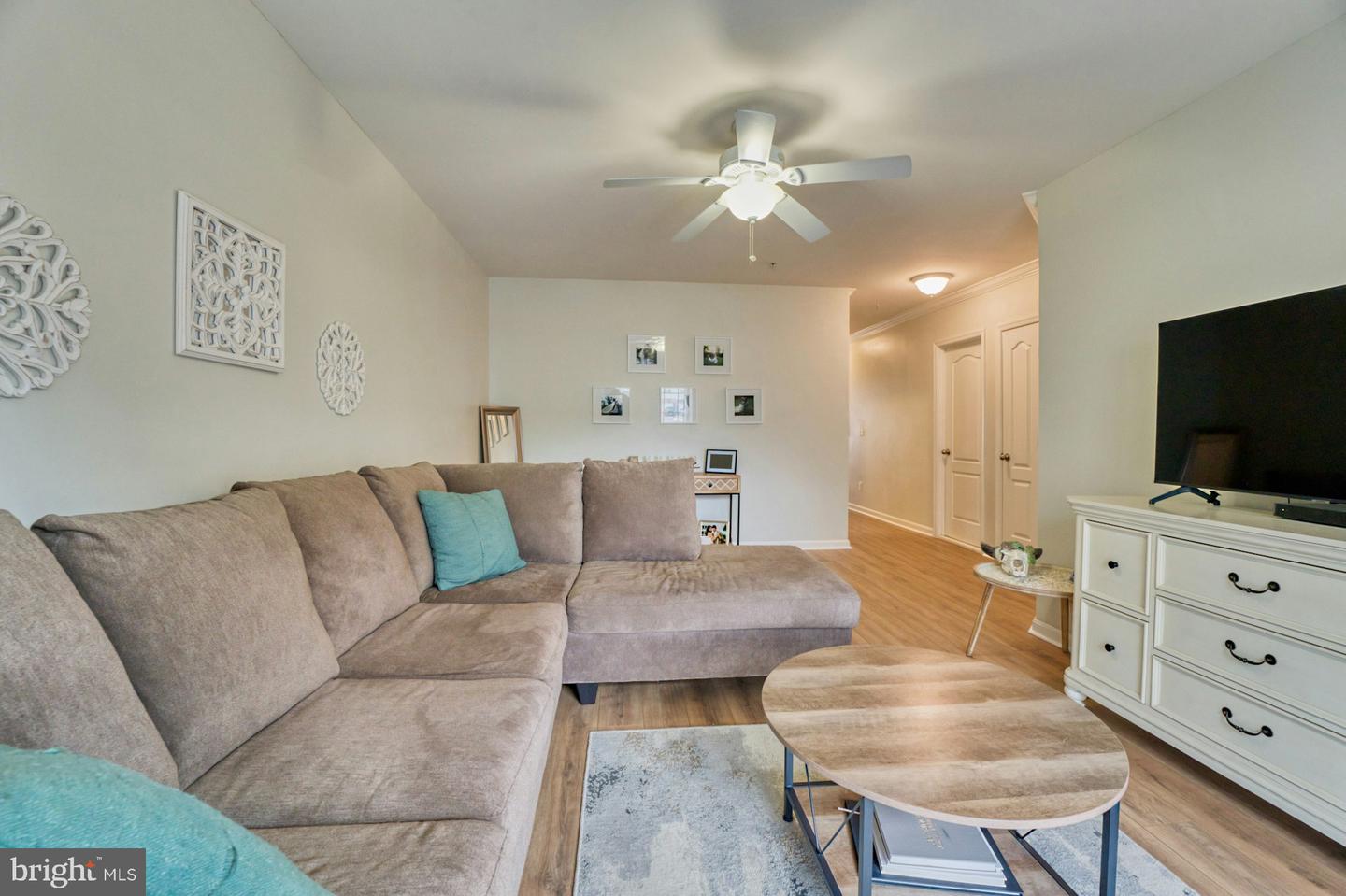 22755 VERDE GATE TER, BRAMBLETON, Virginia 20148, 2 Bedrooms Bedrooms, 6 Rooms Rooms,2 BathroomsBathrooms,Residential,For sale,22755 VERDE GATE TER,VALO2115828 MLS # VALO2115828