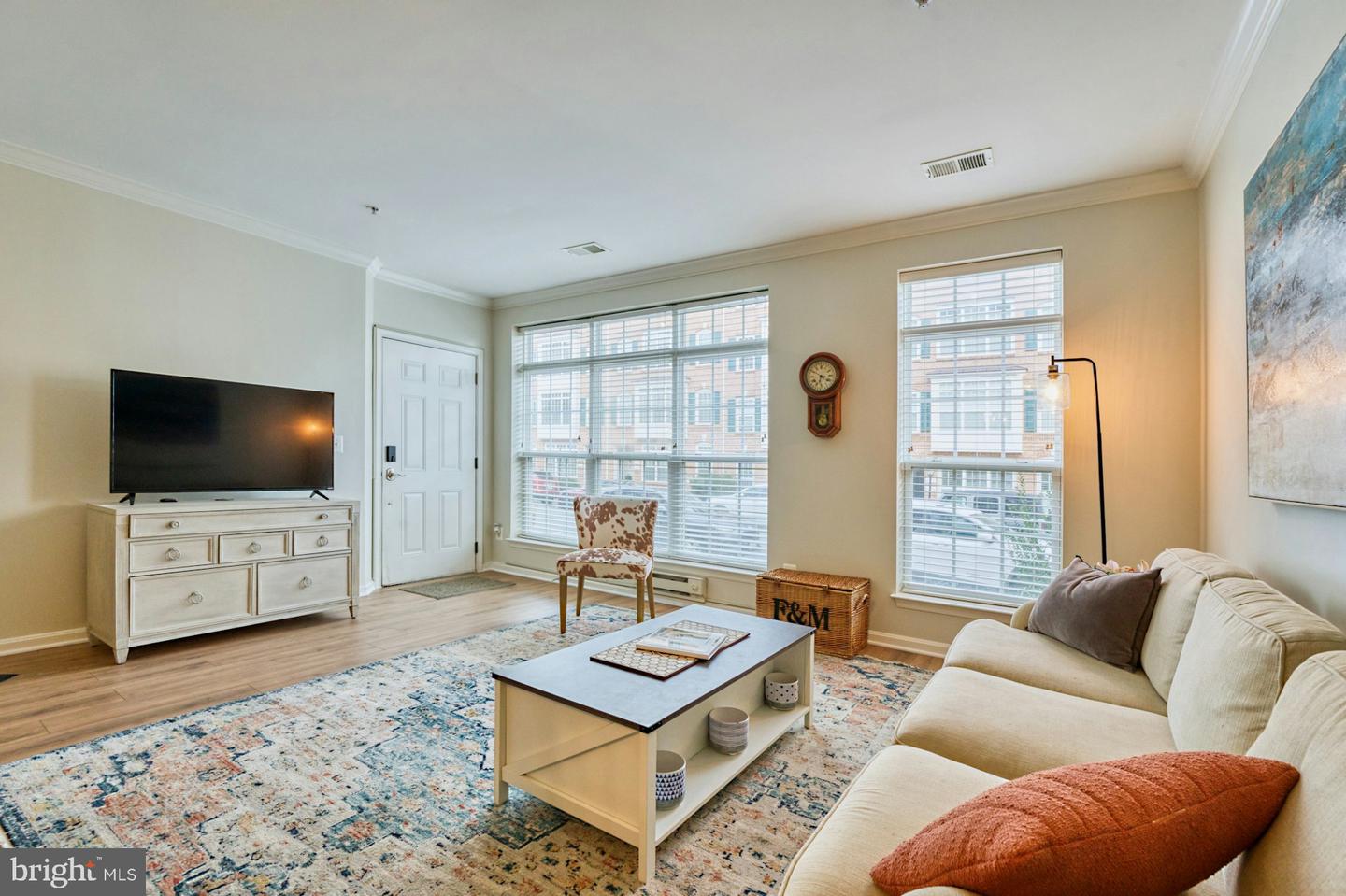 22755 VERDE GATE TER, BRAMBLETON, Virginia 20148, 2 Bedrooms Bedrooms, 6 Rooms Rooms,2 BathroomsBathrooms,Residential,For sale,22755 VERDE GATE TER,VALO2115828 MLS # VALO2115828