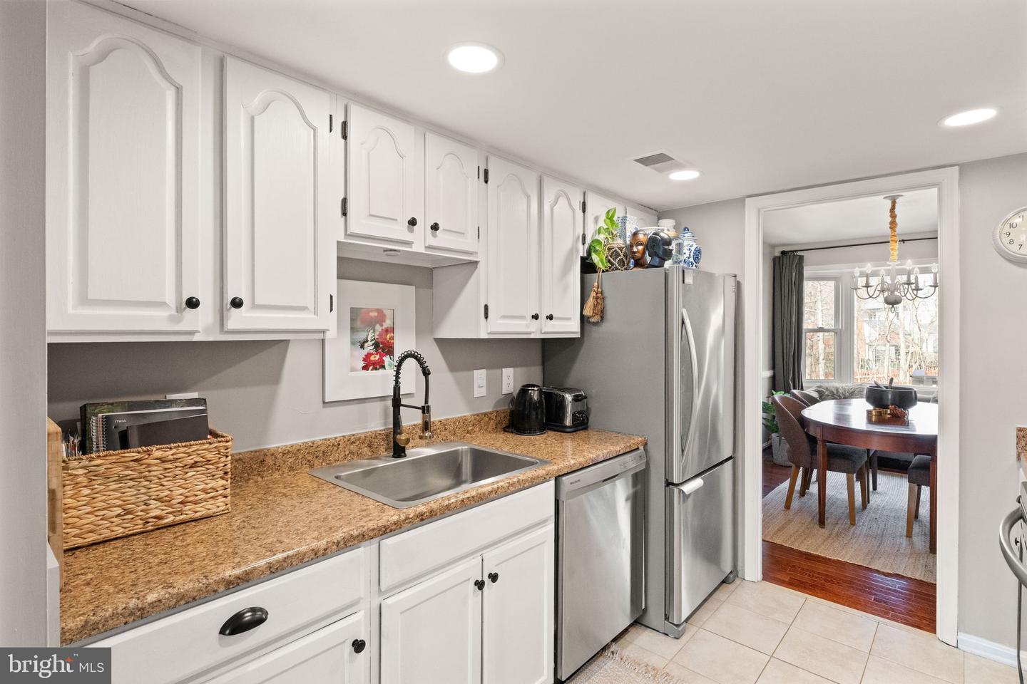 3806 OGILVIE CT, WOODBRIDGE, Virginia 22192, 3 Bedrooms Bedrooms, ,2 BathroomsBathrooms,Residential,For sale,3806 OGILVIE CT,VAPW2112440 MLS # VAPW2112440