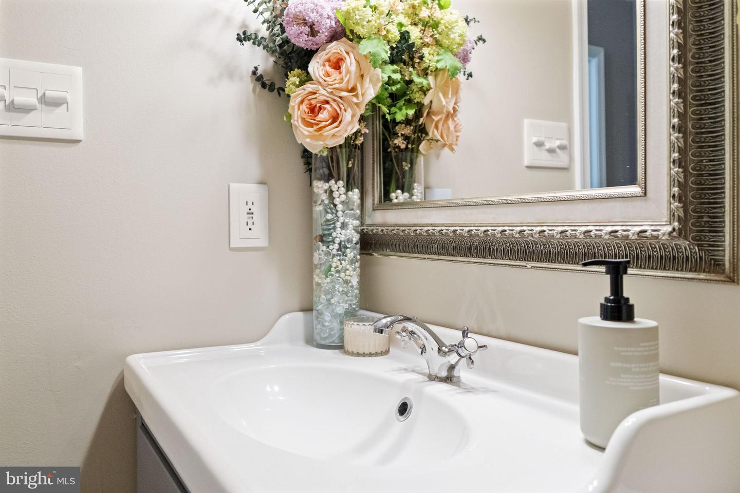 3806 OGILVIE CT, WOODBRIDGE, Virginia 22192, 3 Bedrooms Bedrooms, ,2 BathroomsBathrooms,Residential,For sale,3806 OGILVIE CT,VAPW2112440 MLS # VAPW2112440