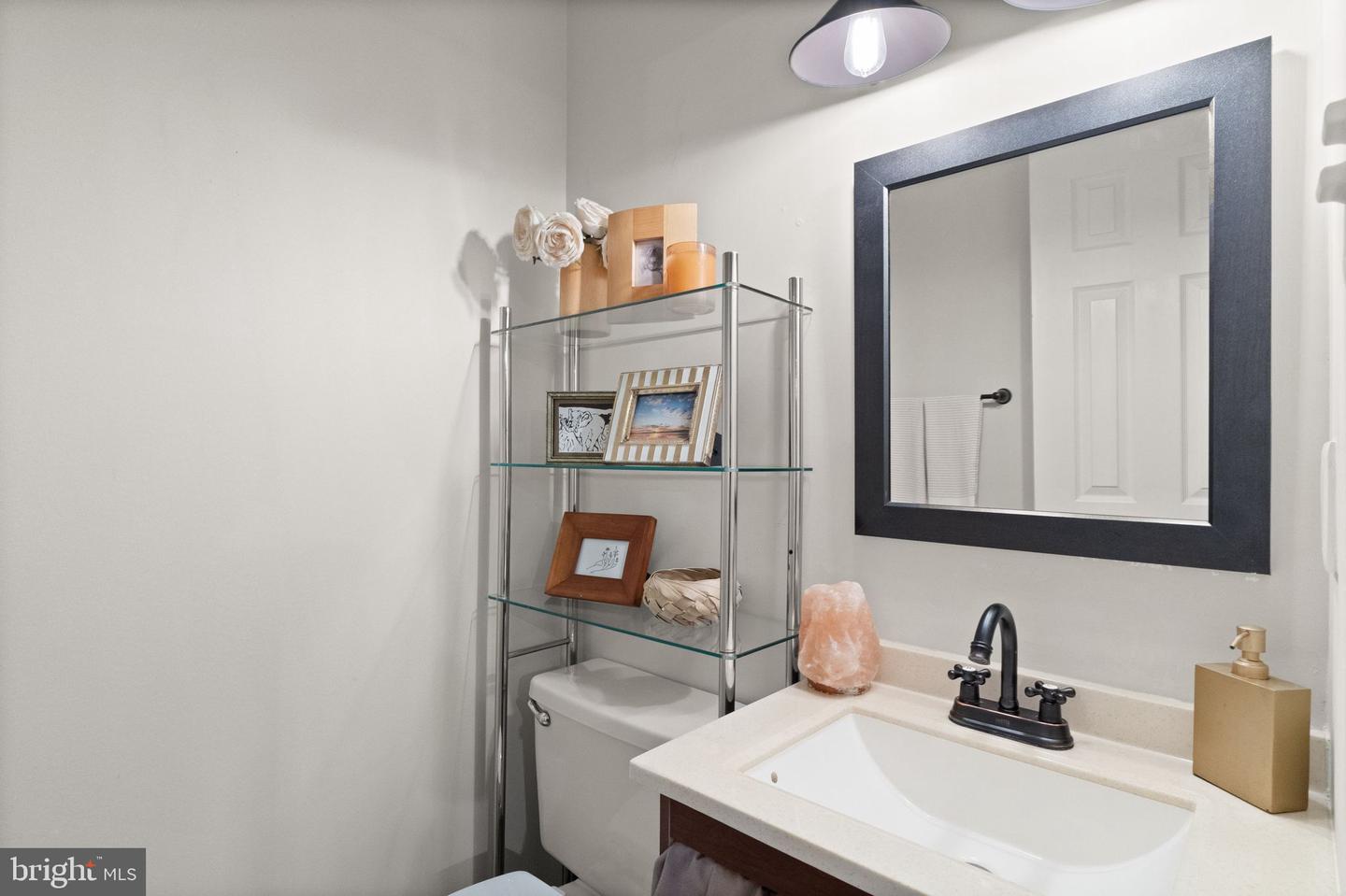 3806 OGILVIE CT, WOODBRIDGE, Virginia 22192, 3 Bedrooms Bedrooms, ,2 BathroomsBathrooms,Residential,For sale,3806 OGILVIE CT,VAPW2112440 MLS # VAPW2112440